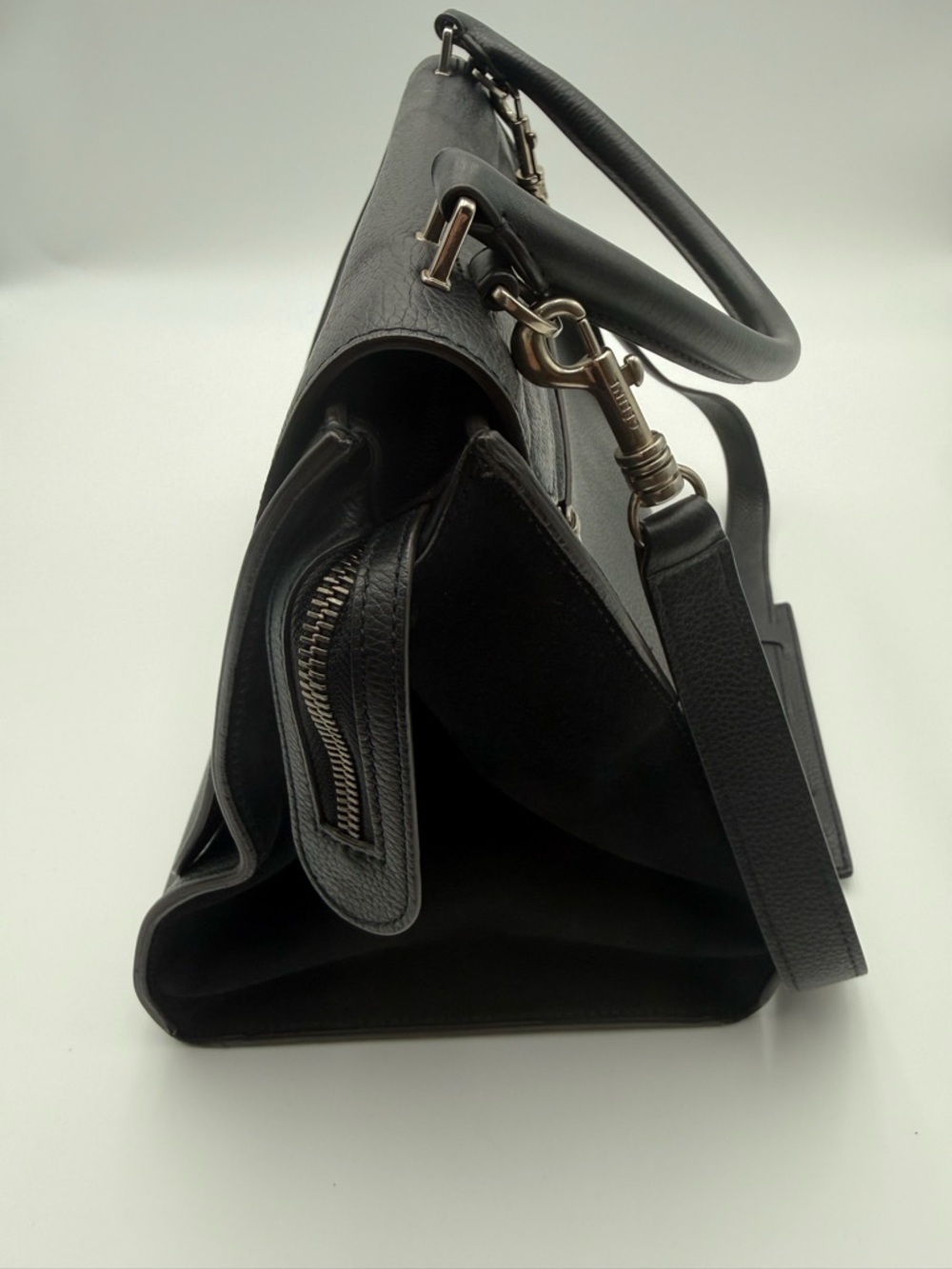 Vintage black Celine trapeze bag - Picture 3 of 12